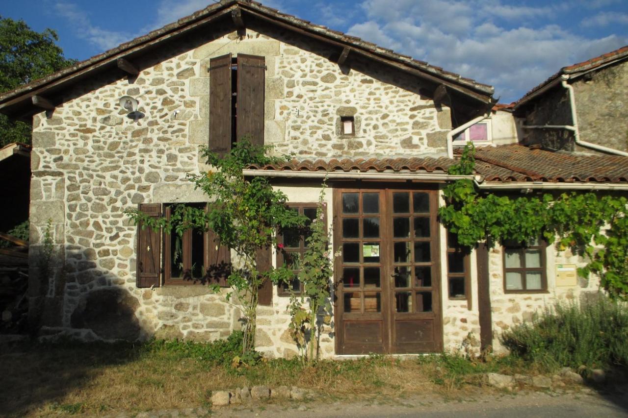 Joli Bois Bed & Breakfast Montrollet Exterior foto